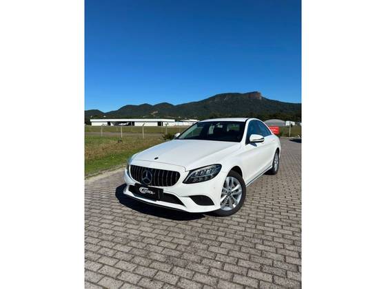 MERCEDES-BENZ C 180 1.6 CGI GASOLINA AVANTGARDE 9G-TRONIC